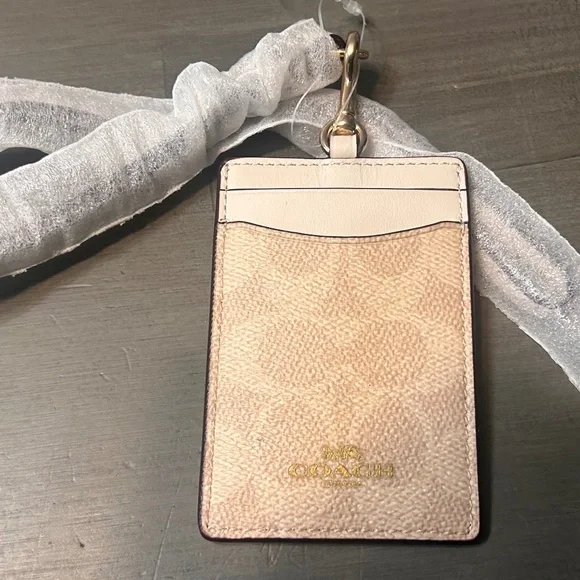 ID Lanyar In Signaure canvas - Picture 3 of 7